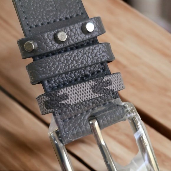 Michael Kors Belt - Picture 2 of 4